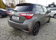 Toyota Yaris 7