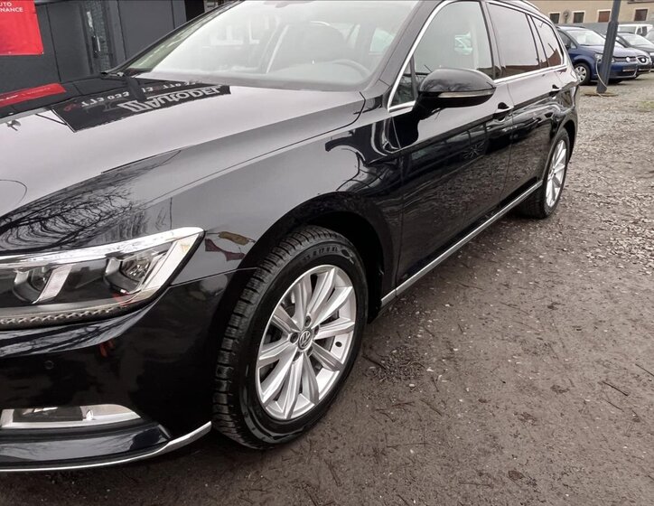 Volkswagen Passat 40