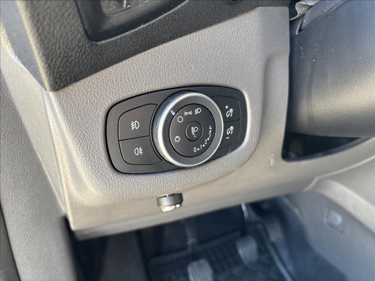 Ford Transit Connect Ostatní 1,5 l 74 kw