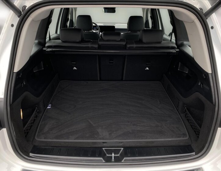 Mercedes-Benz GLB SUV 2,0 l 140 kw