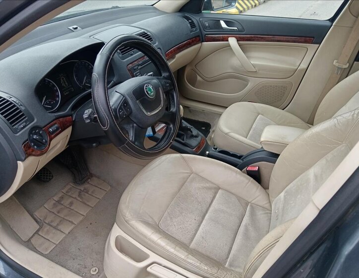 Škoda Octavia Kombi 2,0 l 103 kw