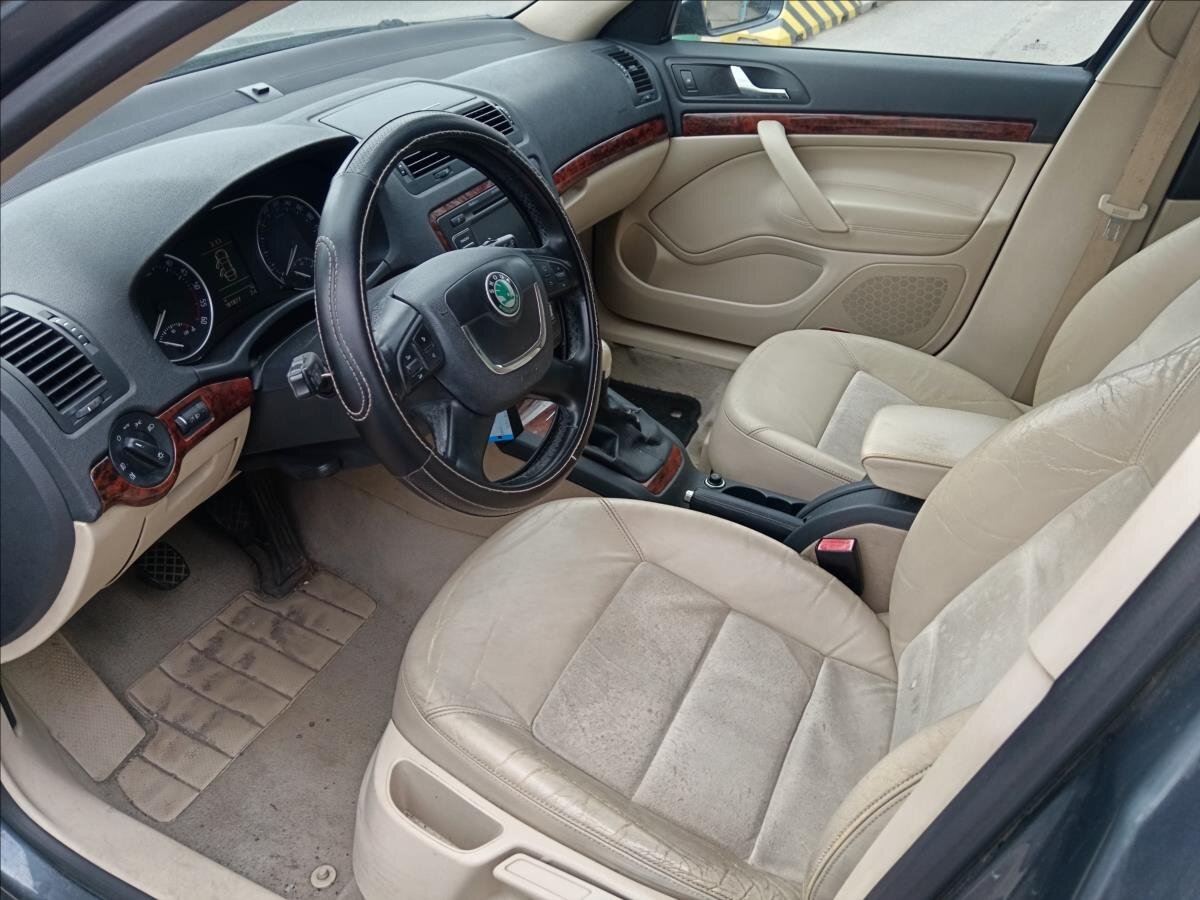 Škoda Octavia Kombi 2,0 l 103 kw