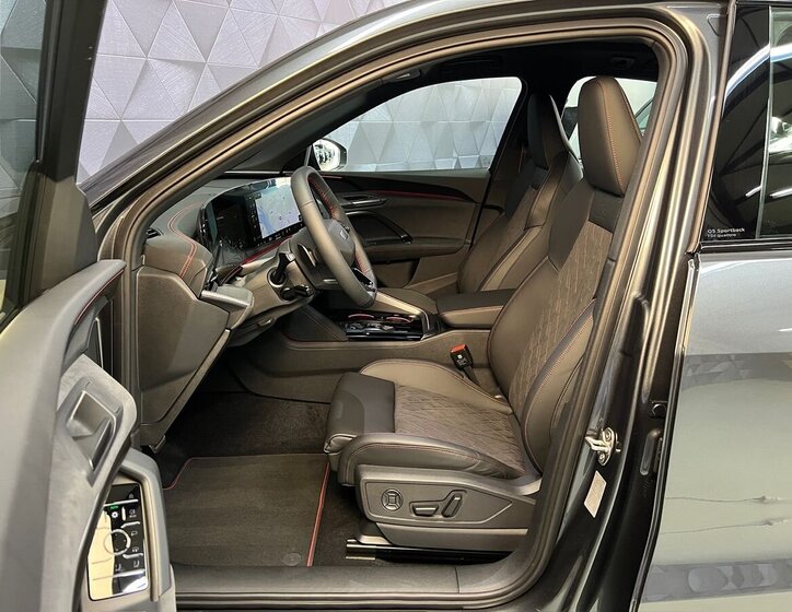 Audi Q5 SUV 2,0 l 150 kw