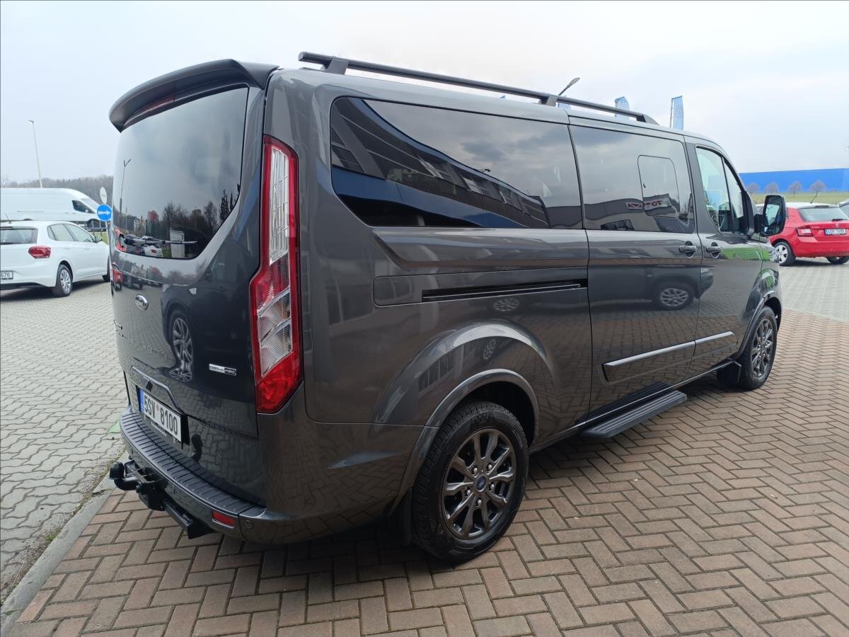 Ford Tourneo Custom MPV 2,0 l 110 kw