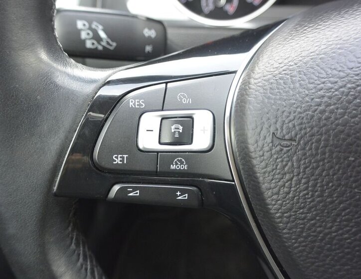 Volkswagen Golf Kombi 2,0 l 110 kw