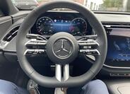 Mercedes-Benz Třídy E 8