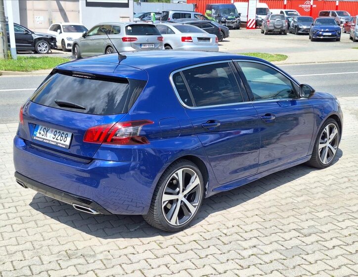 Peugeot 308 2