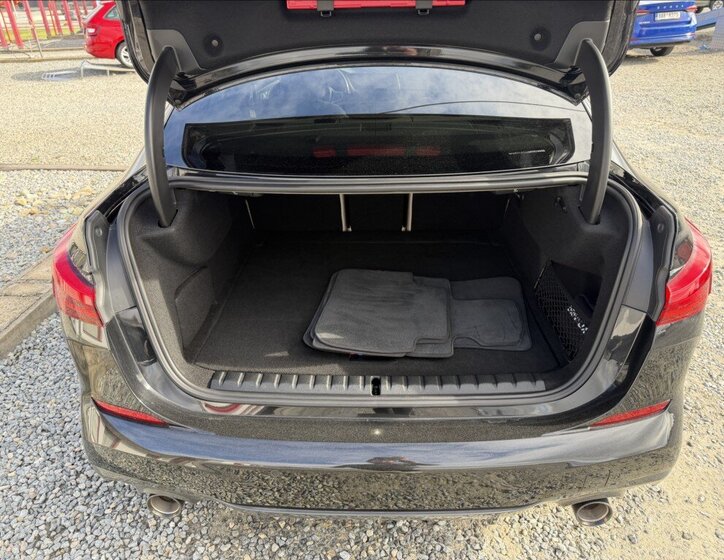 BMW Řada 2 Sedan 2,0 l 140 kw