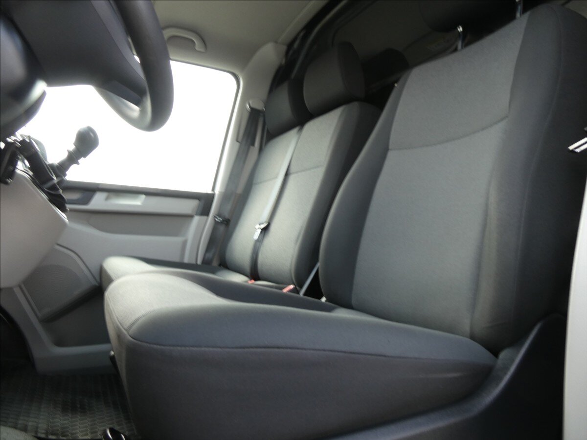 Volkswagen Transporter Skříň 2,0 l 75 kw