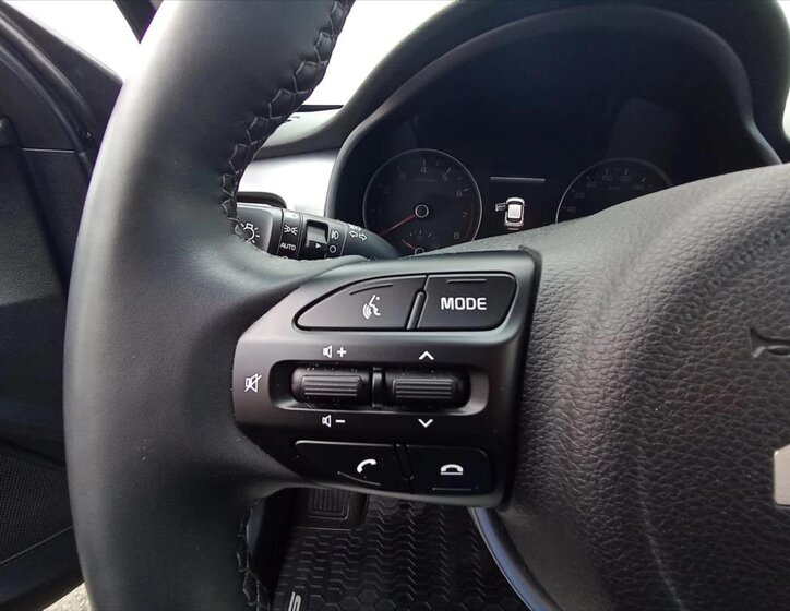 KIA Stonic Hatchback 998,0 73 kw