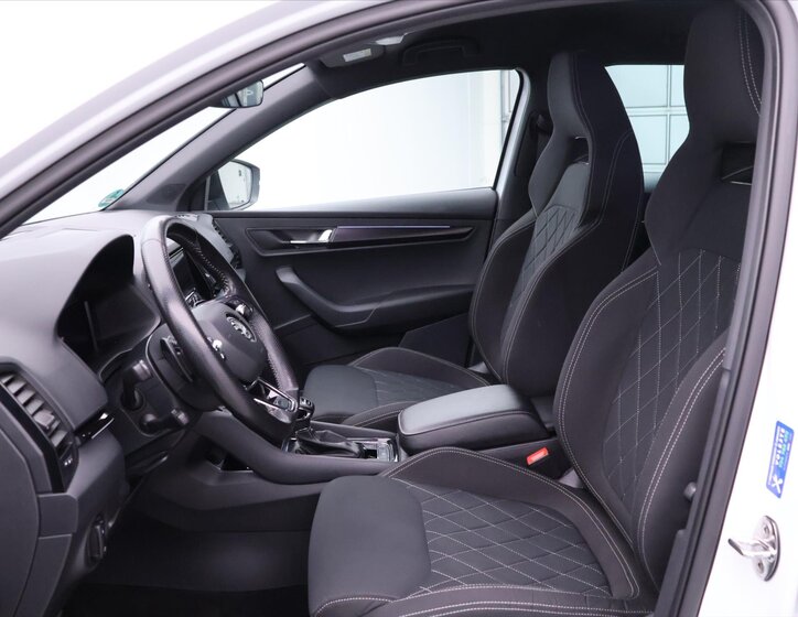 Škoda Karoq SUV / Terénní 2,0 l 110 kw