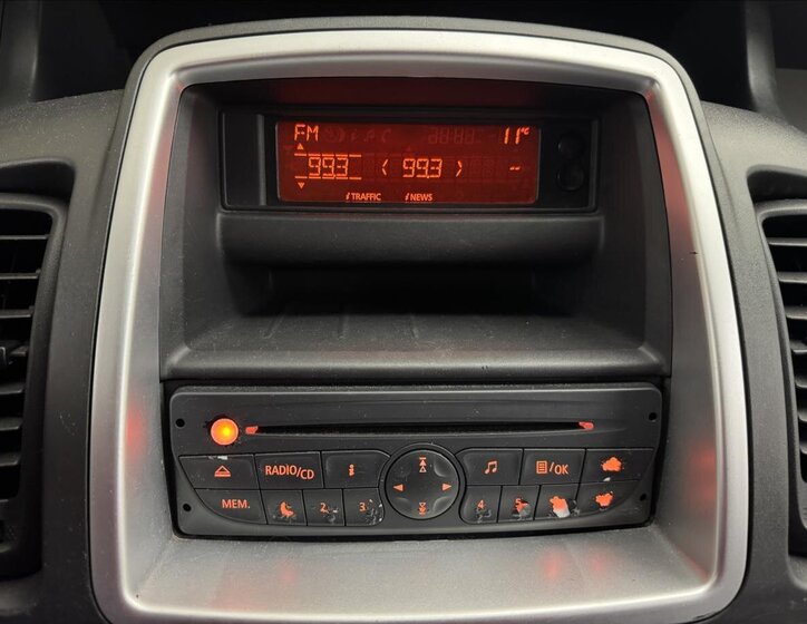 Opel Vivaro Kombi 2,0 l 84 kw