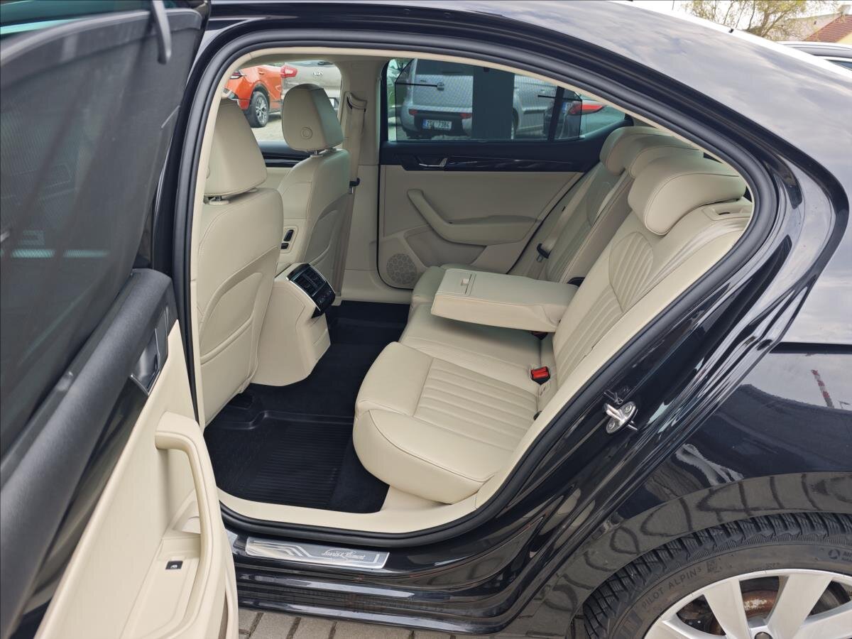 Škoda Superb Sedan / Limuzína 2,0 l 110 kw