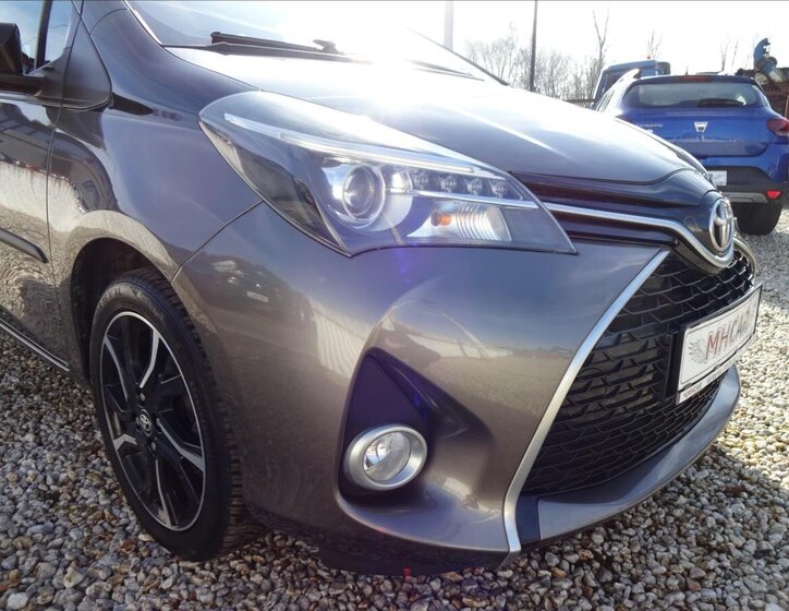 Toyota Yaris Kombi 1,3 l 73 kw