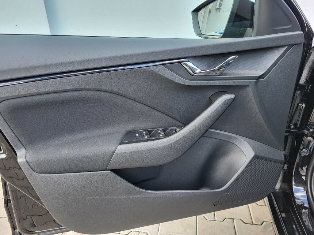 Škoda Scala Hatchback 999,0 85 kw