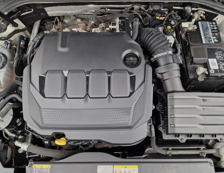 Volkswagen Passat Kombi 2,0 l 110 kw