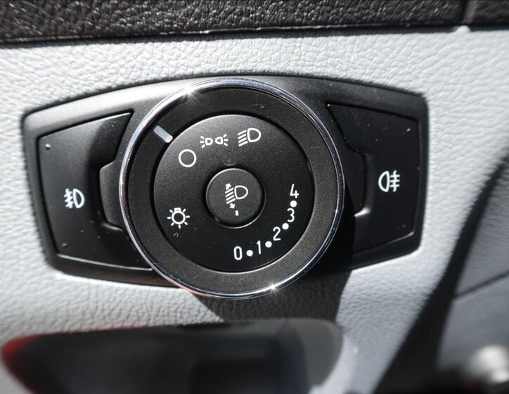 Ford Transit Ostatní 2,2 l 74 kw