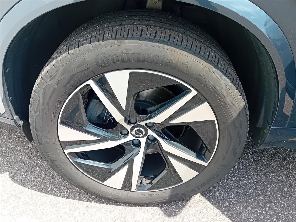 Volvo XC90 SUV 2,0 l 173 kw