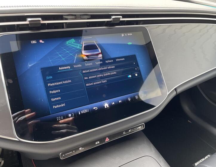 Mercedes-Benz Třídy E 12