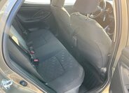 Toyota Yaris 16