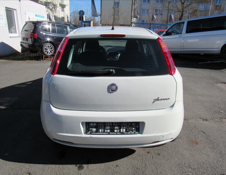 Fiat Grande Punto 5