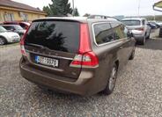 Volvo V70 8