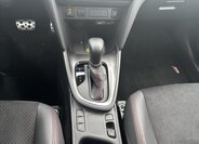 Toyota Yaris Cross 17