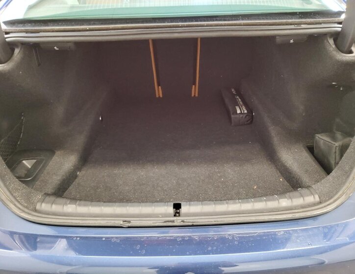 BMW Řada 5 Sedan 4,4 l 390 kw