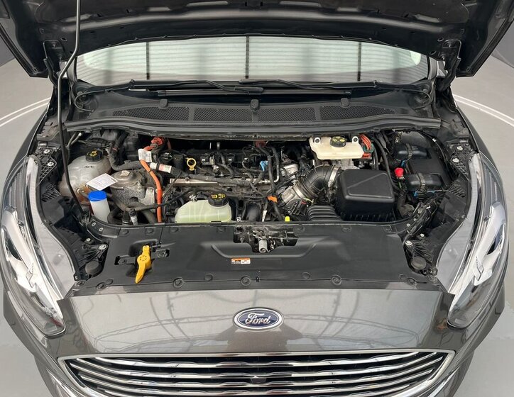 Ford S-MAX MPV 2,5 l 140 kw