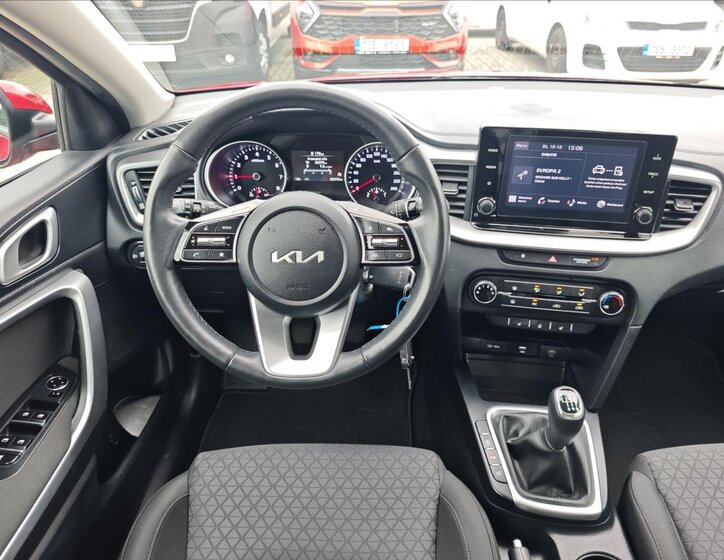 KIA Ceed Hatchback 998,0 73 kw