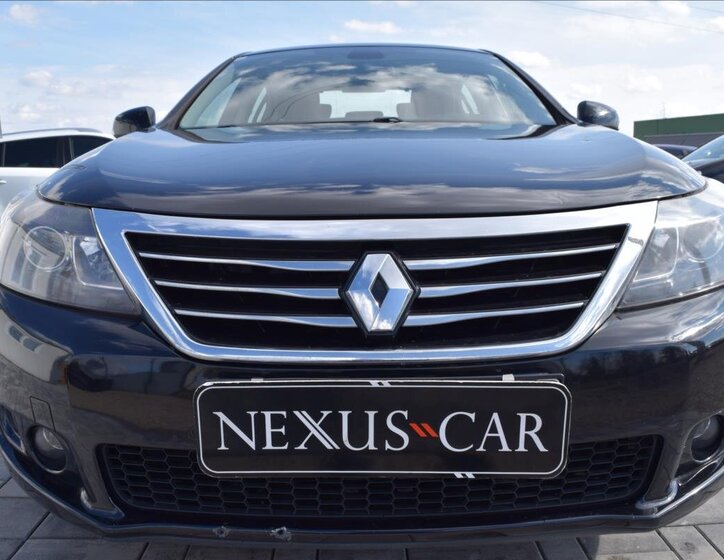 Renault Latitude Sedan / Limuzína 2,0 l 110 kw