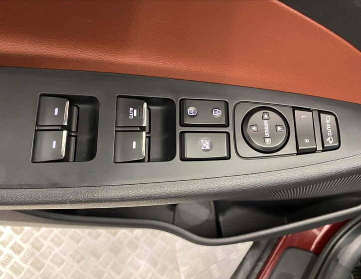 Hyundai Tucson SUV 2,0 l 136 kw