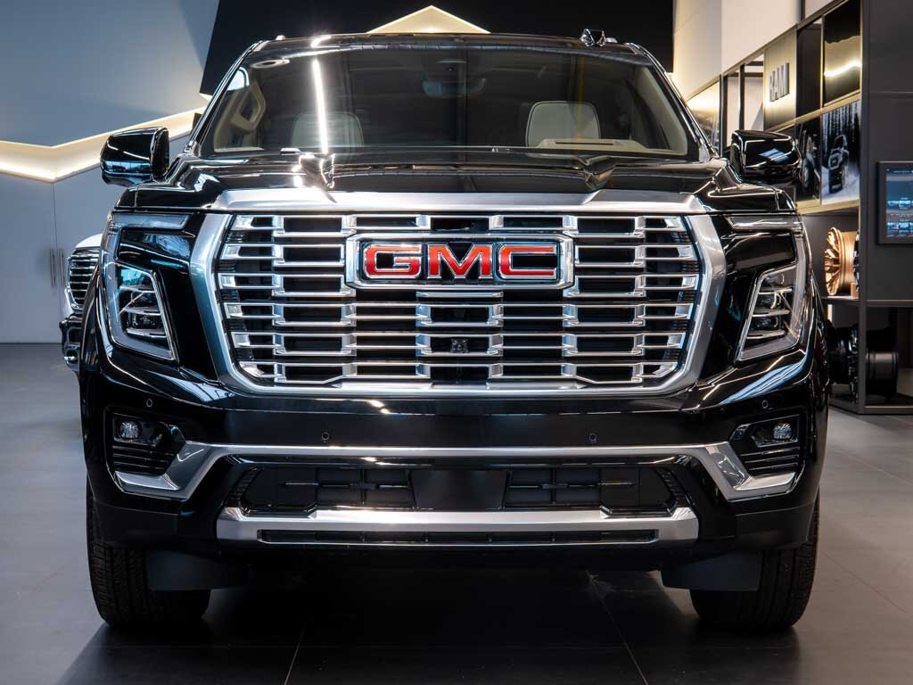 GMC Yukon SUV 6,2 l 313 kw