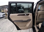 Mercedes-Benz GL SUV 4,7 l 320 kw