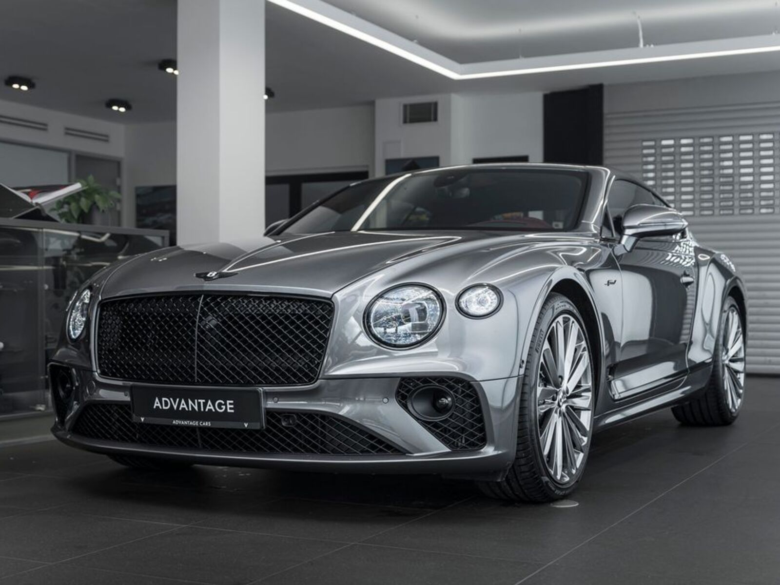 Bentley Continental GT 1