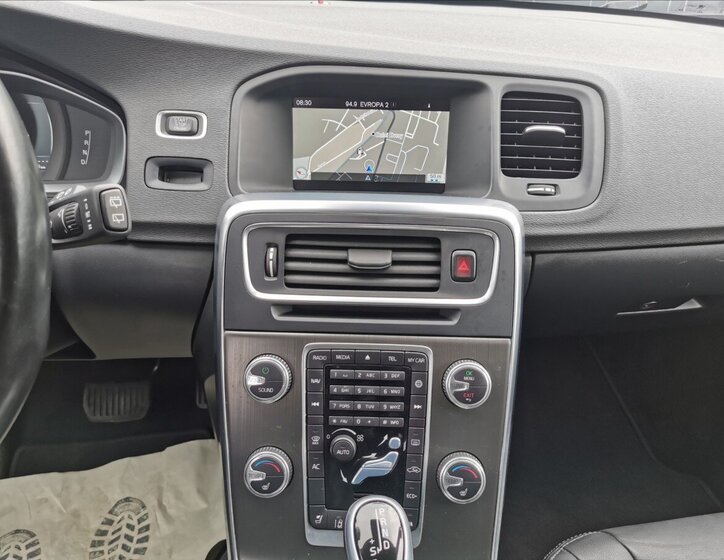 Volvo V60 Kombi 2,0 l 133 kw