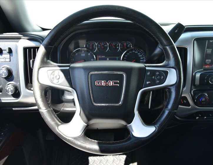 GMC Sierra Pick-up 4,3 l 212 kw