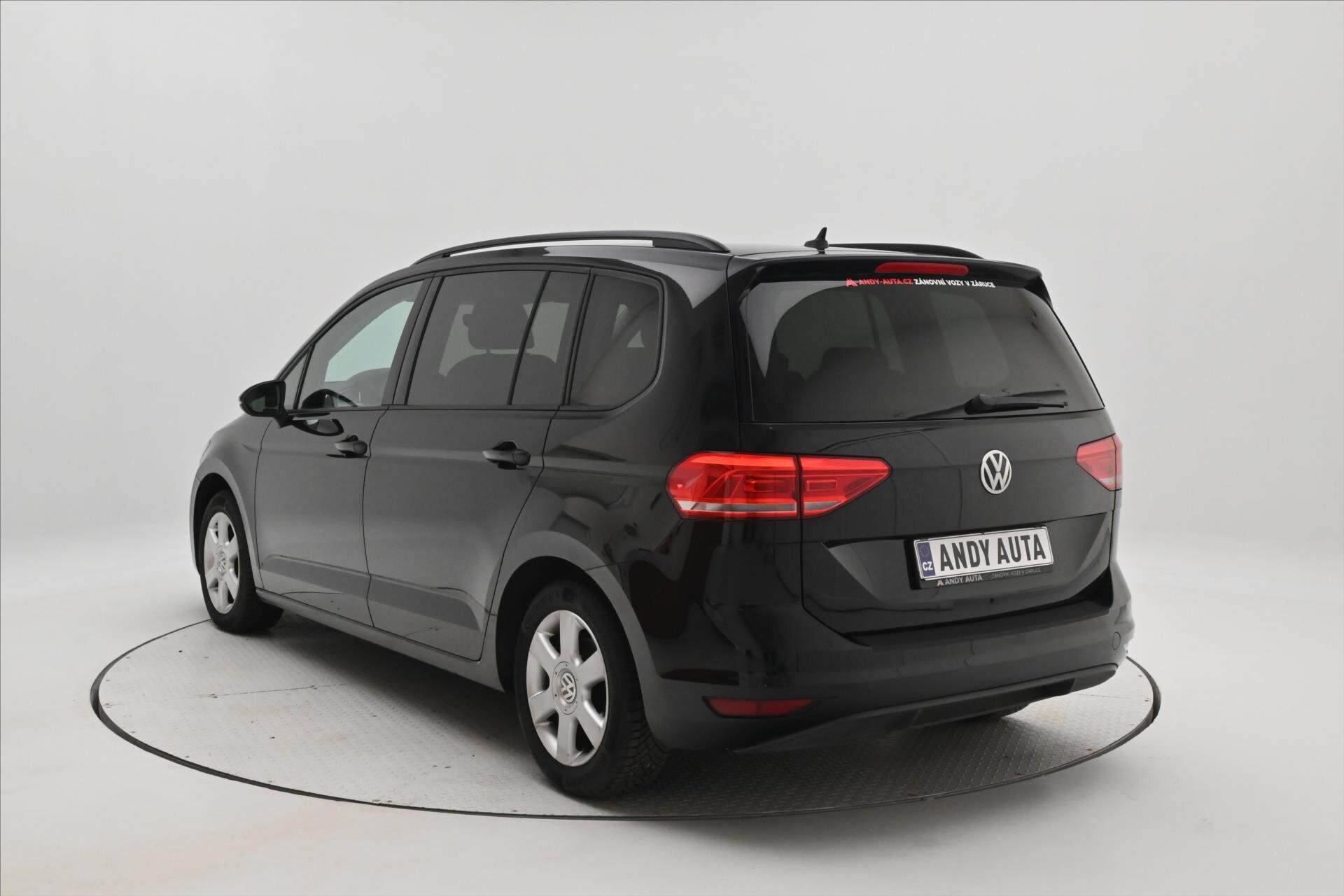 Volkswagen Touran MPV 1,6 l 85 kw