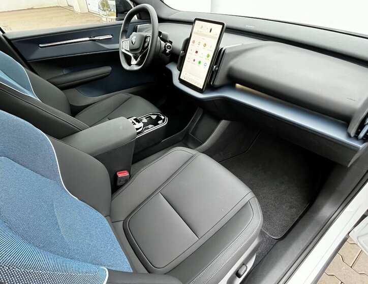 Volvo EX30 SUV 0,0 315 kw