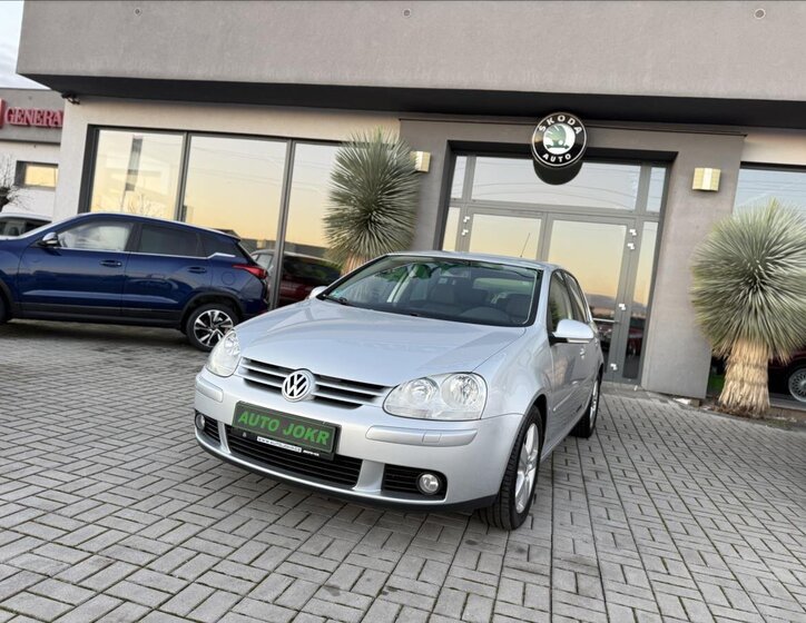 Volkswagen Golf Hatchback 1,4 l 90 kw