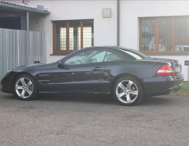 Mercedes-Benz SL Kabriolet 3,0 l 170 kw