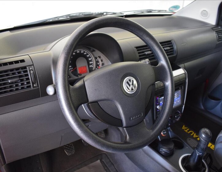 Volkswagen Fox Hatchback 1,2 l 40 kw