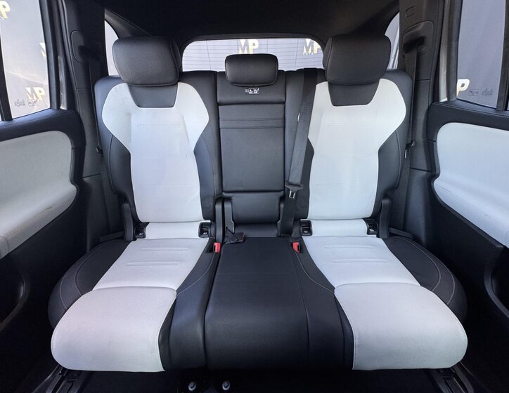 Mercedes-Benz GLB SUV / Terénní 2,0 l 110 kw