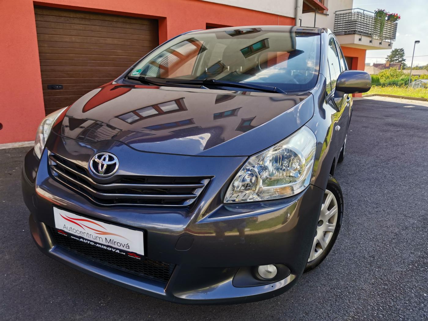 Toyota Verso