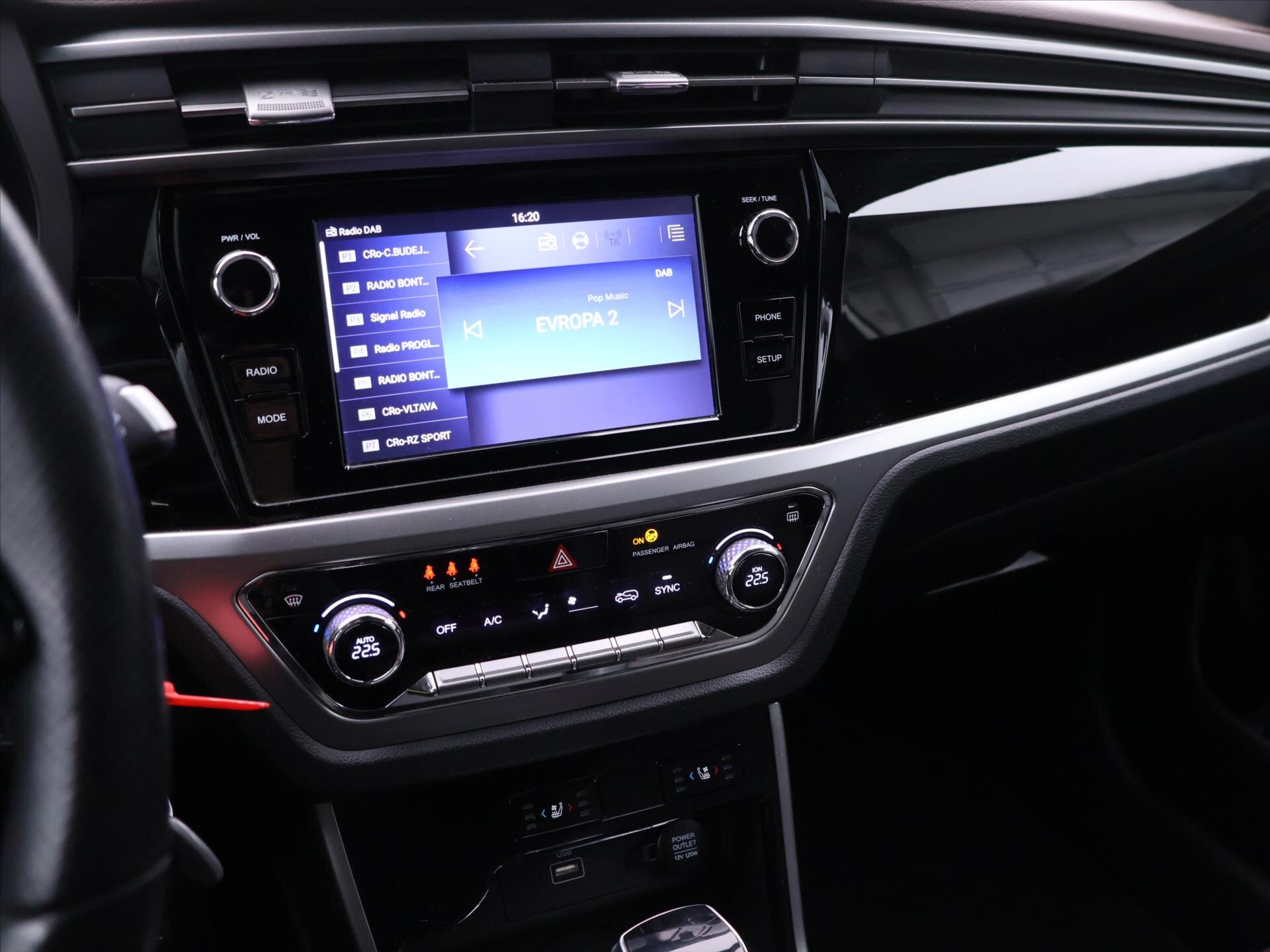 SsangYong Korando SUV / Terénní 1,5 l 120 kw