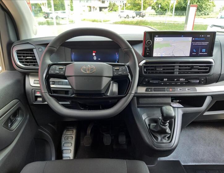 Toyota ProAce Verso 12