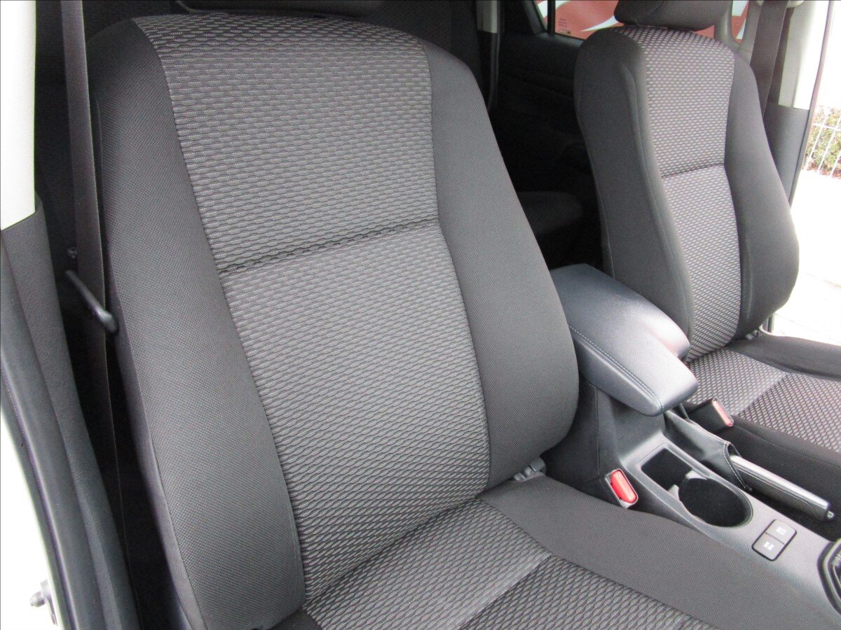 Toyota Hilux Pick-up 2,4 l 110 kw