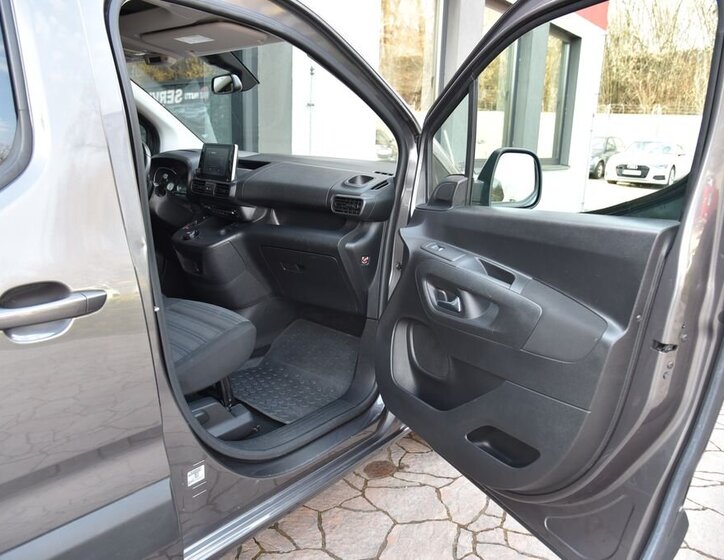 Opel Combo MPV 1,2 l 96 kw