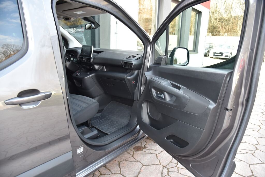 Opel Combo MPV 1,2 l 96 kw