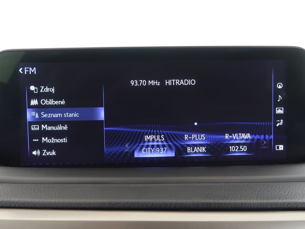 Lexus RX 300 SUV 2,0 l 175 kw